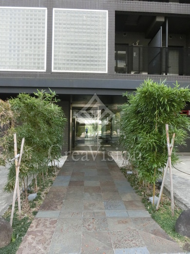 アパートメンツ元麻布内田坂
