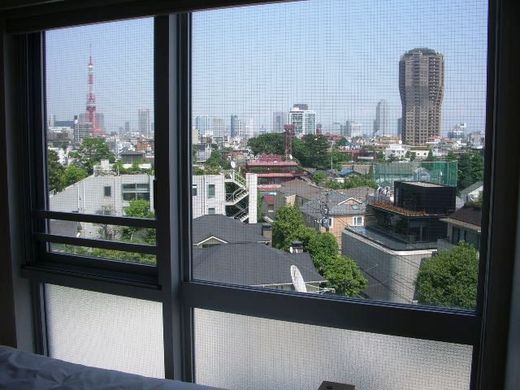 トゥールブランシュ麻布