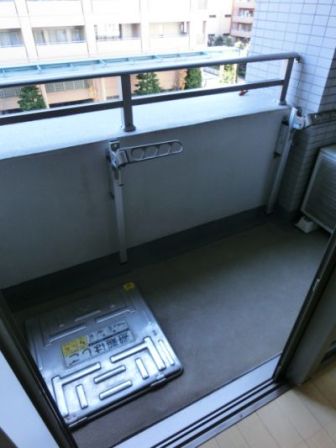 カスタリア新富町3