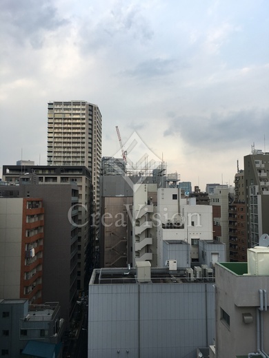 レヴィーナ東京八重洲通り
