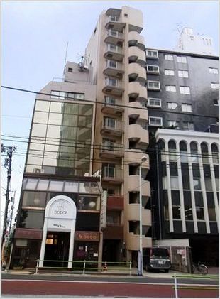 セリーヌ元麻布