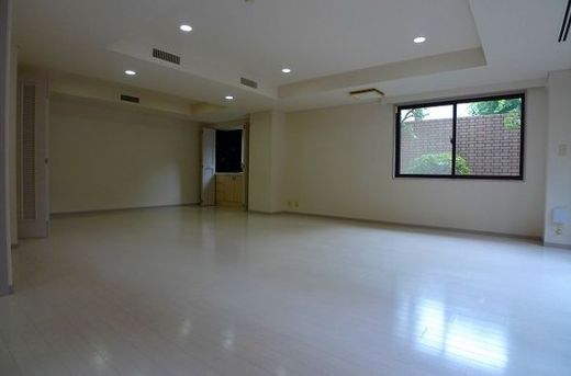 ミヤケホームズ