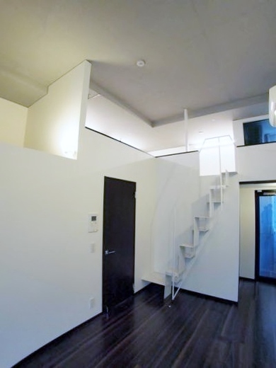 ＡＲＴＥＭＩＳ　ＭＩＮＡＭＩ　ＡＺＡＢＵ