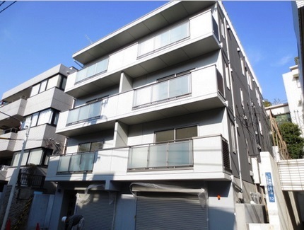 テラス有栖川