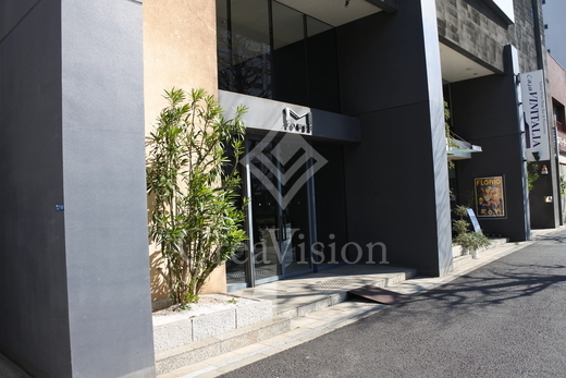 M・TOWER