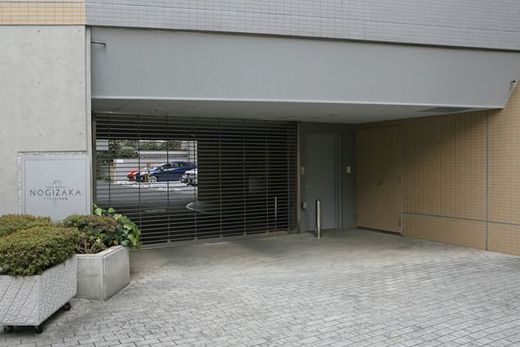 パークノヴァ乃木坂