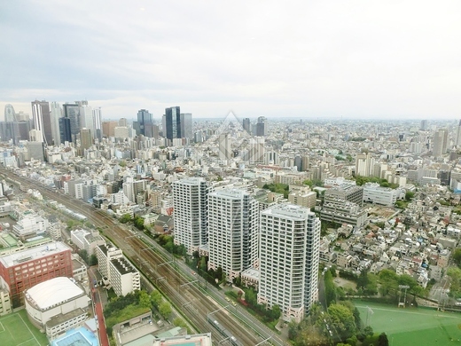 ラ・トゥール新宿ガーデン