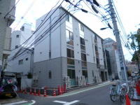リベルタ東新宿