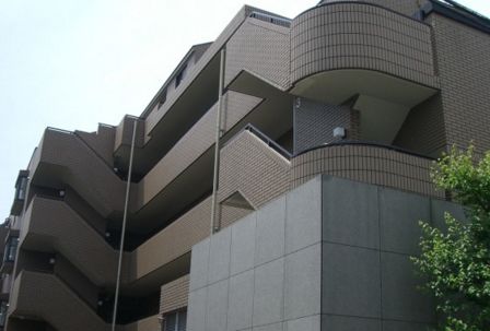 ディアパーク市ヶ谷南町
