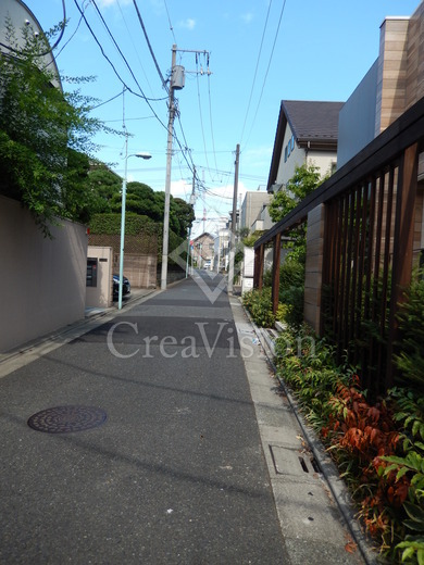 クレスティーク都立大