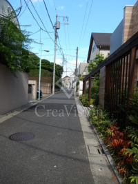 クレスティーク都立大