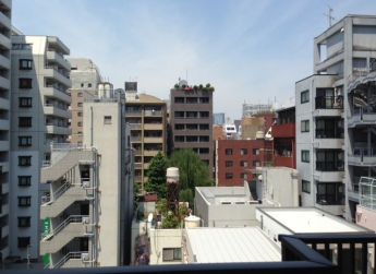 セントラルプレイス新宿御苑前