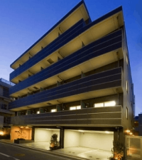 ラクラス学芸大学