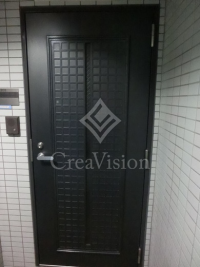 レオーネ三越前