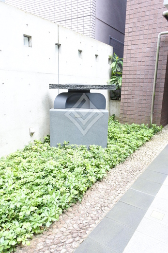 ベルメゾン芝