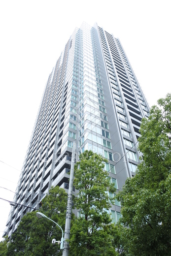 THE ROPPONGI TOKYO CLUB RESIDENCE